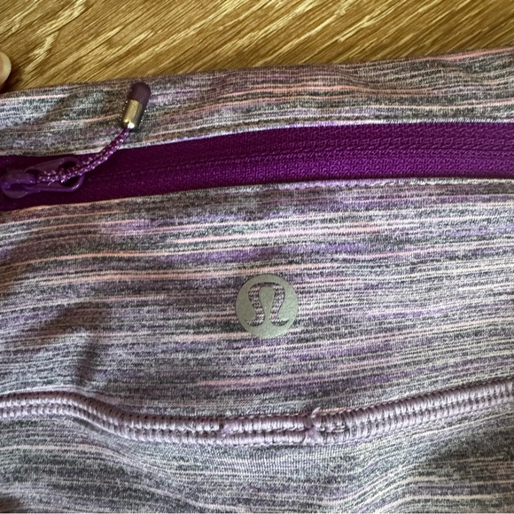 Lululemon Speed Tight IV - Picture 10 of 14